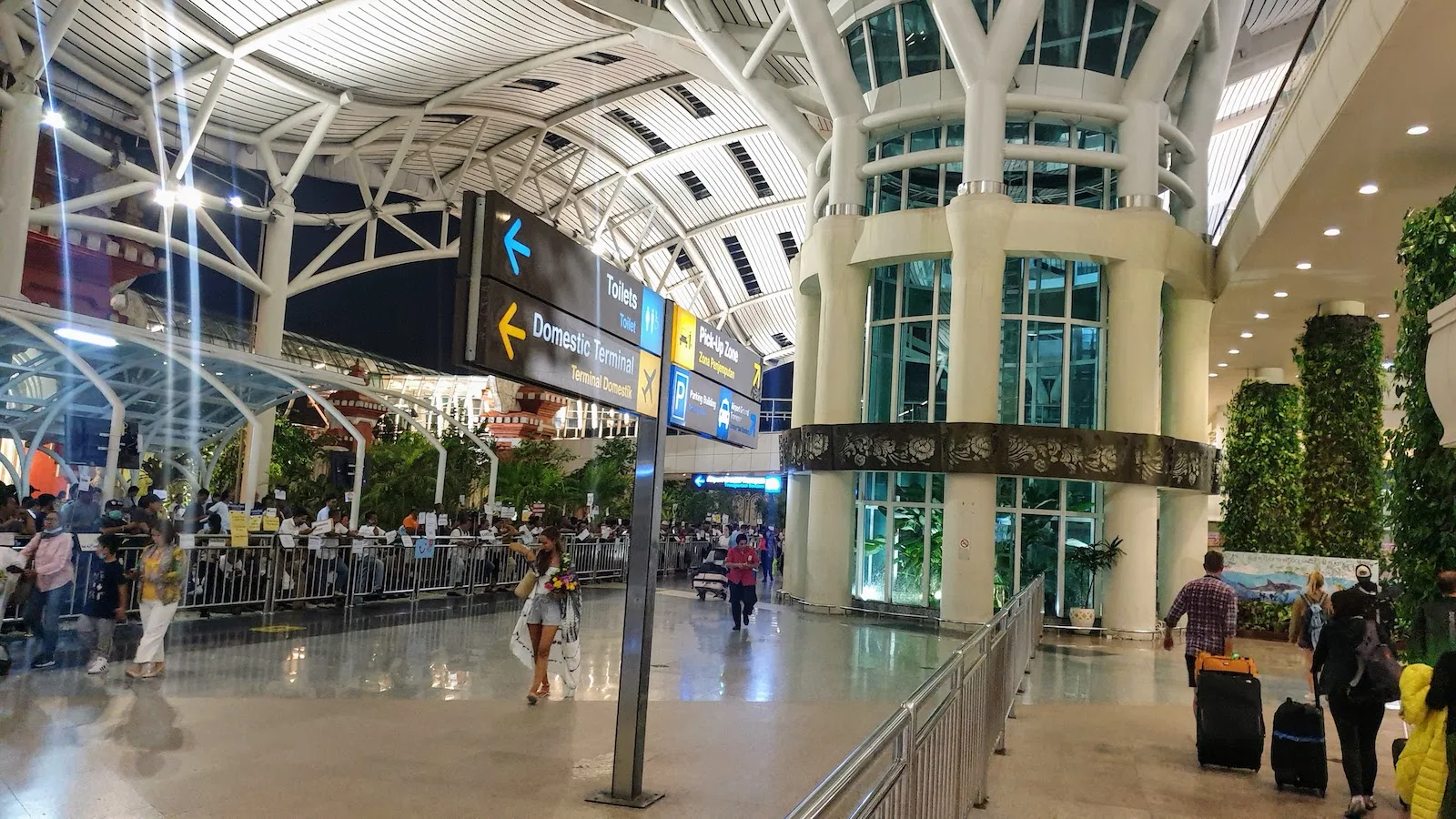 Bali Airport Transfer & 10-Hour Private Transport Service