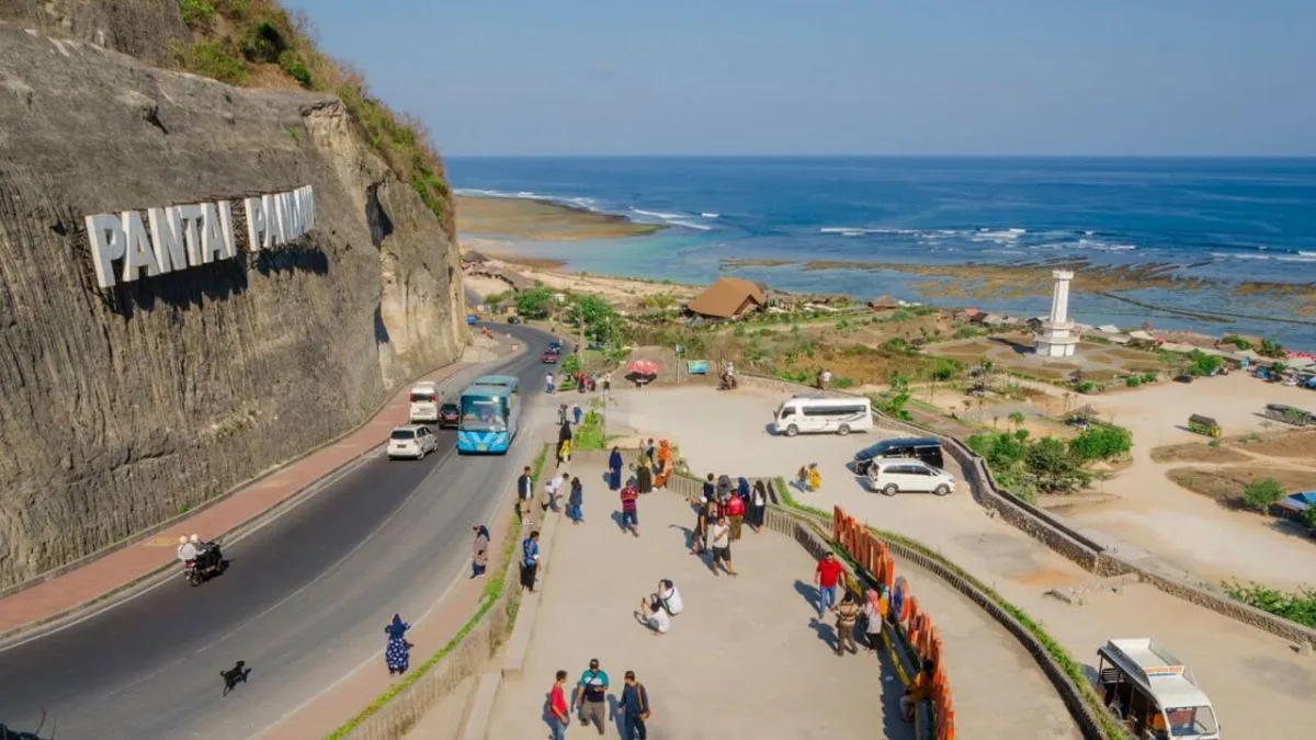 Best Seller South Bali Highlights Tour – Uluwatu, Beaches & Jimbaran Sunset (10 Hours)